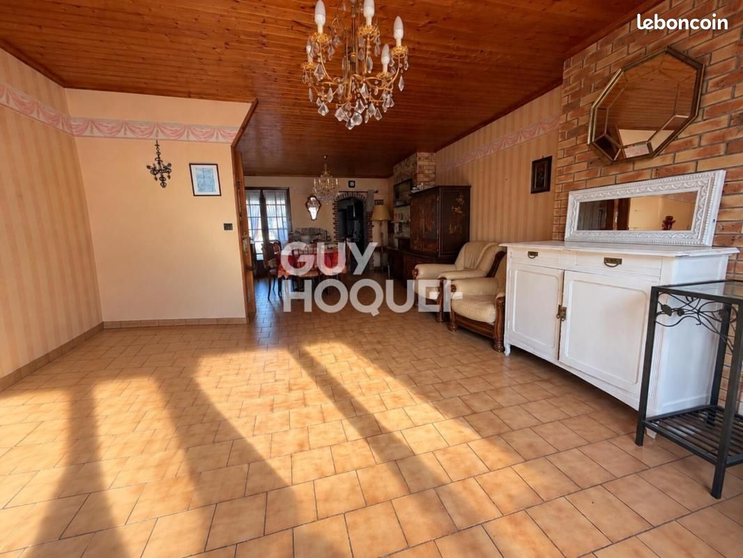 Maison 5 pièces 123 m² · à Calais · 123 m² · 128 000 €