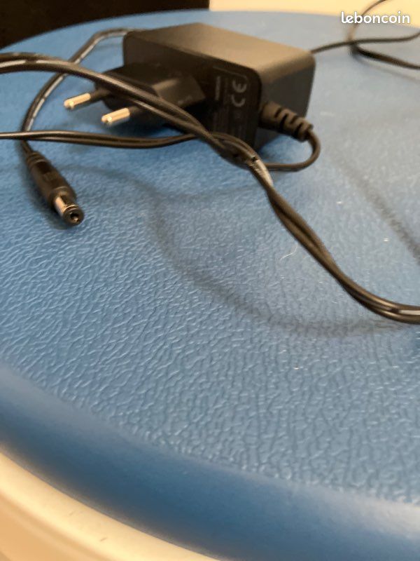 Adaptateur secteur 12v décodeur Nokia (image 2)