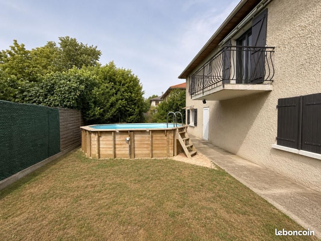 Maison 5 pièces 122 m² · à Rillieux-la-Pape · 122 m² · 420 000 €