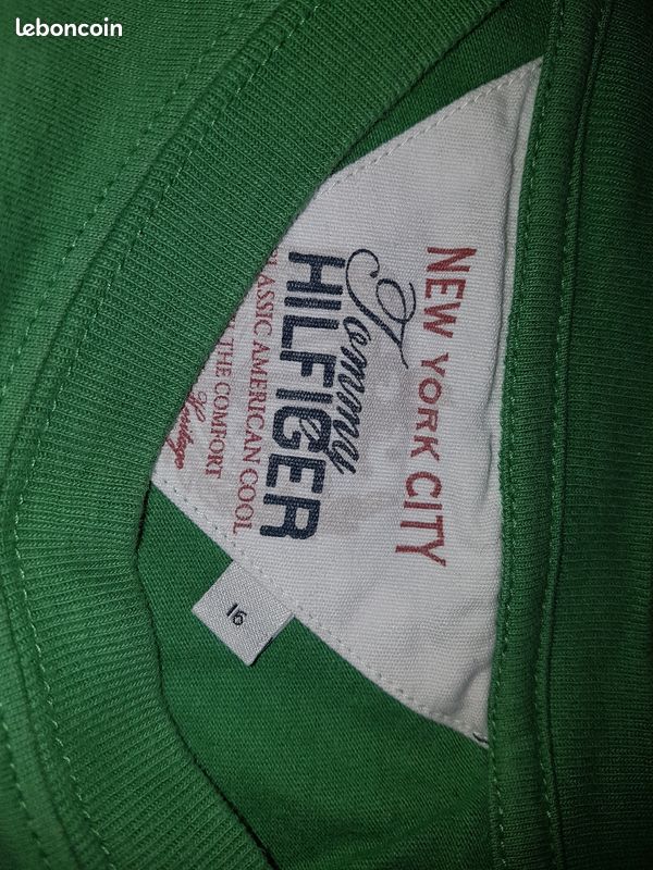 Tee shirt Tommy Hilfinger taille S (image 2)