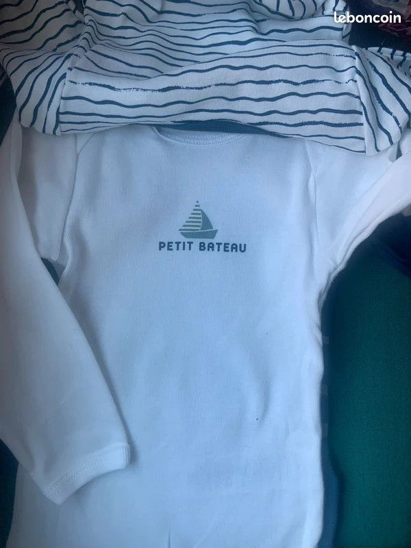Lot de 3 bodies Petit bateau 24mois (image 3)