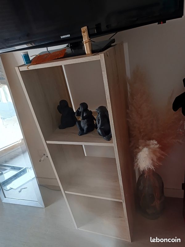 Meuble cases marron clair (image 1)
