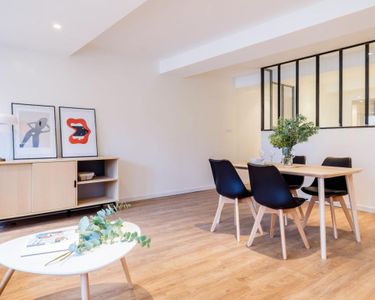 Appartement 330 000 € - 62 m²