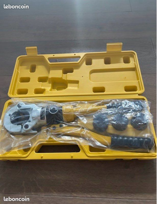 Pince à sertir hydraulique PER et multicouche neuf (image 3)