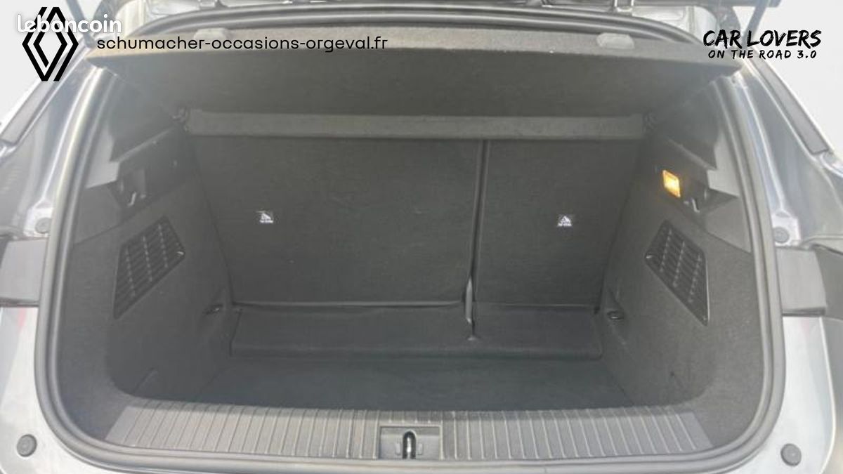 RENAULT Megane E-Tech EV60 220 ch optimum charge Techno (image 18)