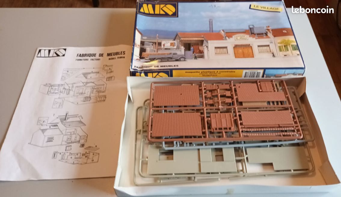 Maquette MKD-Fabrique de meuble ref 650