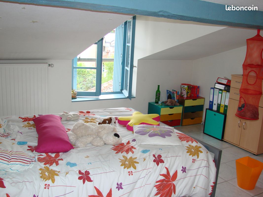 Appartement 2 pièces 37 m² · à Villefranche-de-Rouergue · 37 m² · 330 €/mois