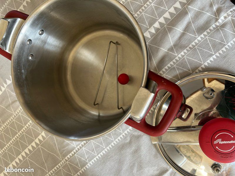 Cocotte minute - très bon état (image 3)
