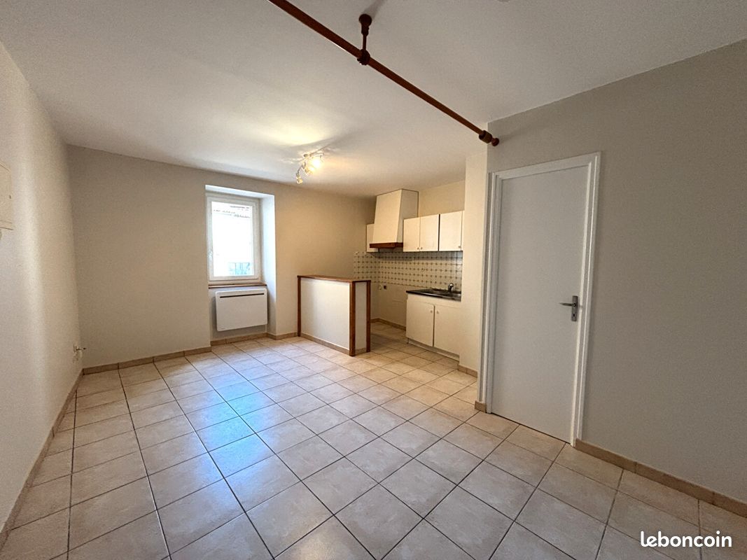 Appartement 1 pièce 23 m² · à Caussade · 23 m² · 340 €/mois