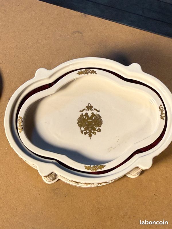 Boîte à bijoux The Fabergé Snow Dove – FM Fine Porcelain – Colombes & roses (image 3)