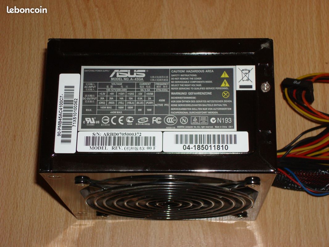 Alimentation PC ASUS A-45GA 450W - Format ATX, 20+4 Broches, Occasion Peu Utilisée