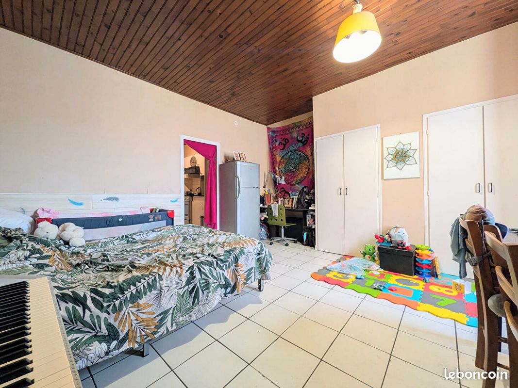 Appartement 1 pièce 49 m² · à Aurillac · 49 m² · 85 000 €