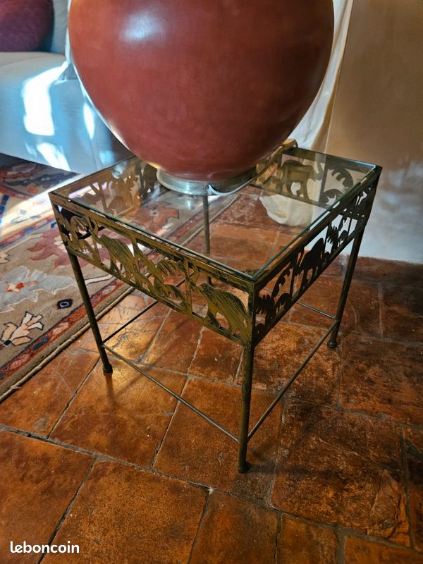 Gueridon marocain en métal et verre (image 1)
