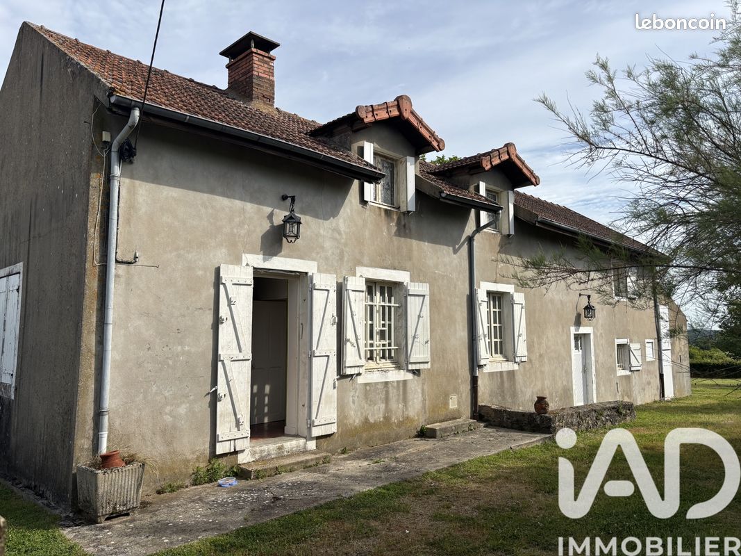Maison 4 pièces 138 m² · à Saint-Eusèbe · 138 m² · 98 500 €