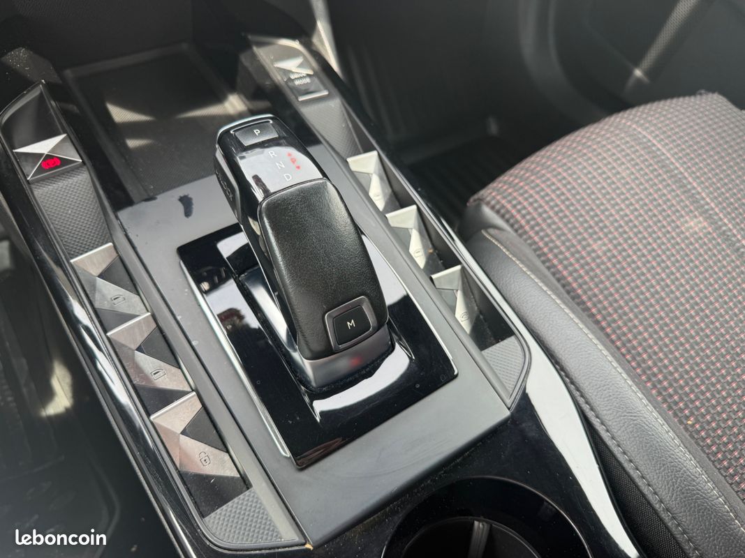 DS DS 3 CROSSBACK 1.2 PURETECH 130CH PERFORMANCE LINE BVA - APPLE CAR PLAY - ATTELAGe (image 30)