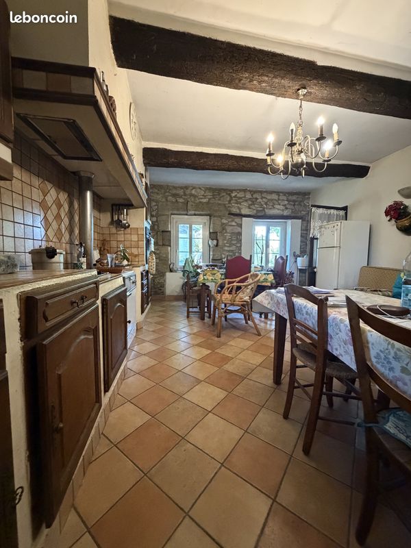Mas 6 pièces 184 m² (image 4)