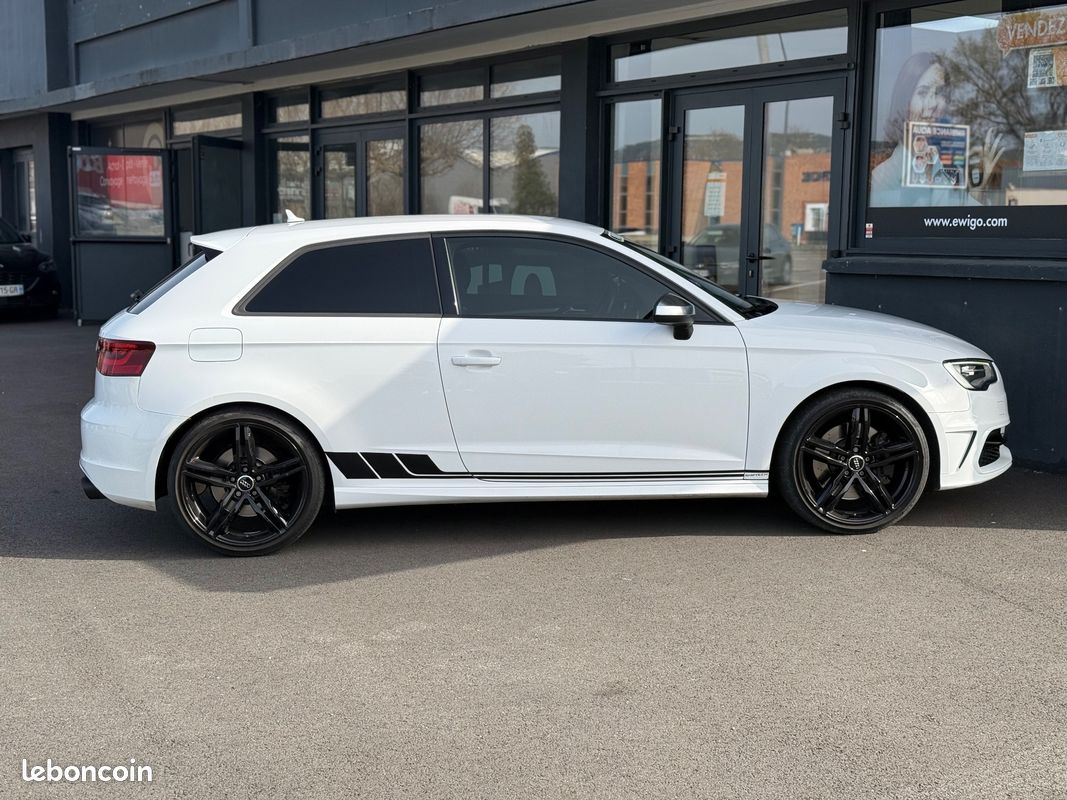 AUDI S3 2.0 TFSI 300 QUATTRo (image 23)