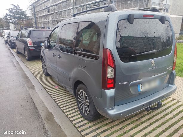 Peugeot Partner Tepee 2013