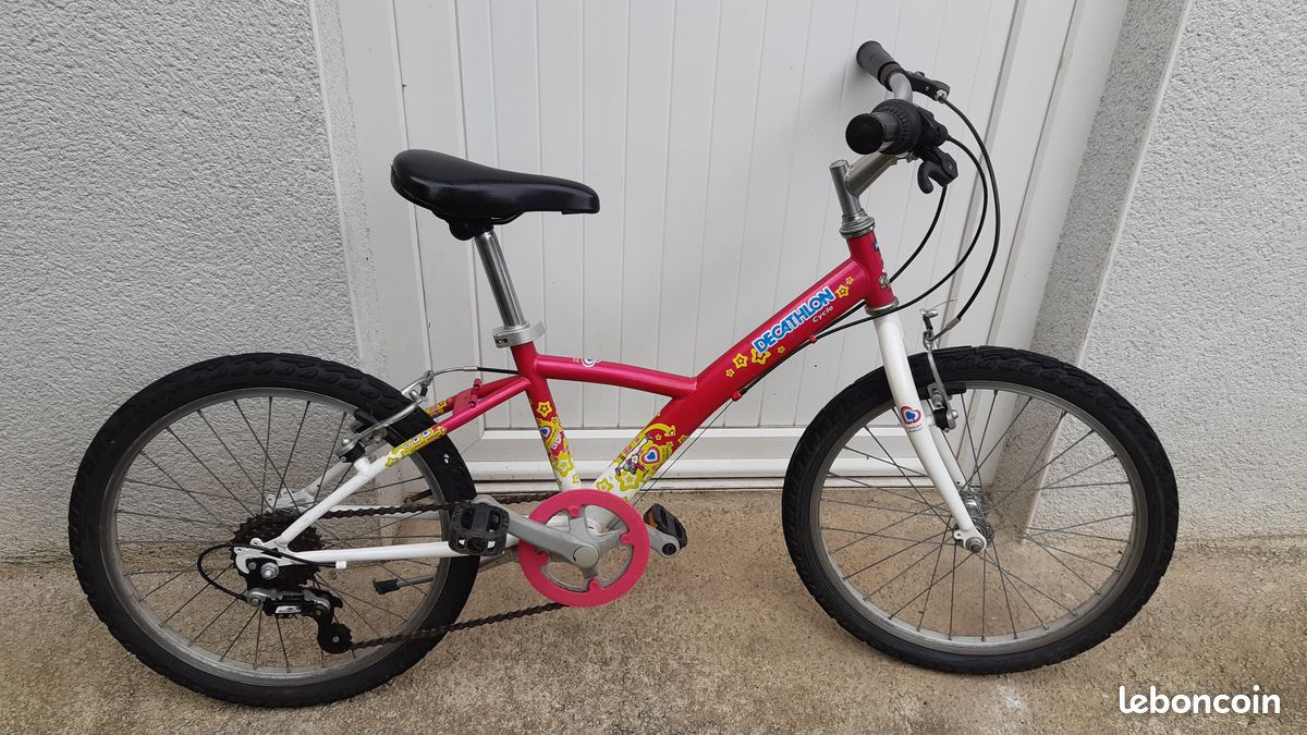 Velo Decathlon B'Twin 20 pouces vitesses, béquille, pneus bons