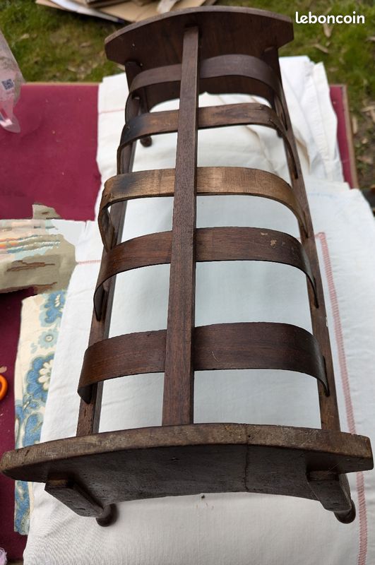 Vends berceau de poupée ancien (image 2)