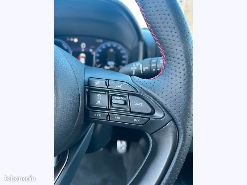 Toyota Yaris Cross Hybride 1.5 HYBRID 130H GR SPORT TECHNO (image 14)