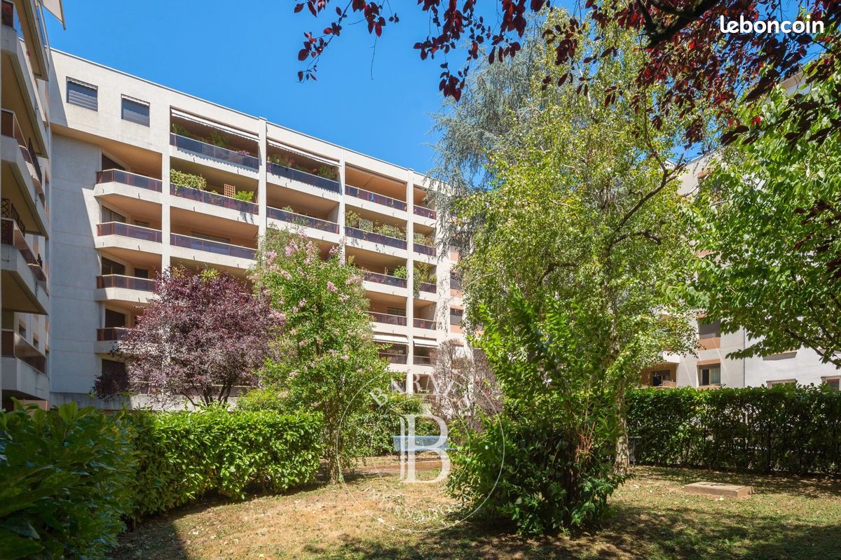 Appartement 5 pièces 147 m² · à Lyon · 147 m² · 990 000 €
