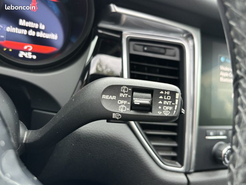 Porsche MACAN (95B) S 3.0 V6 258CH PDK - CARPLAY - TOIT - SUIVI - GARANTIE 12 MOIS (image 17)