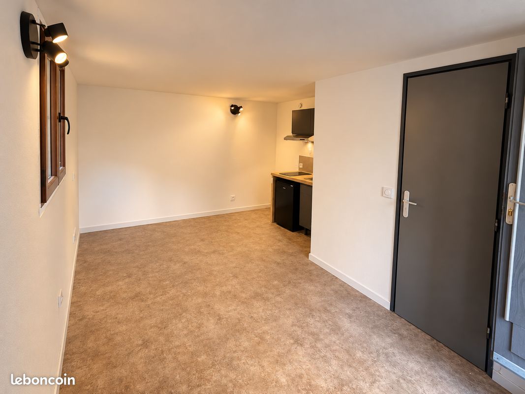 Studio 1 pièce 17 m² (image 1)