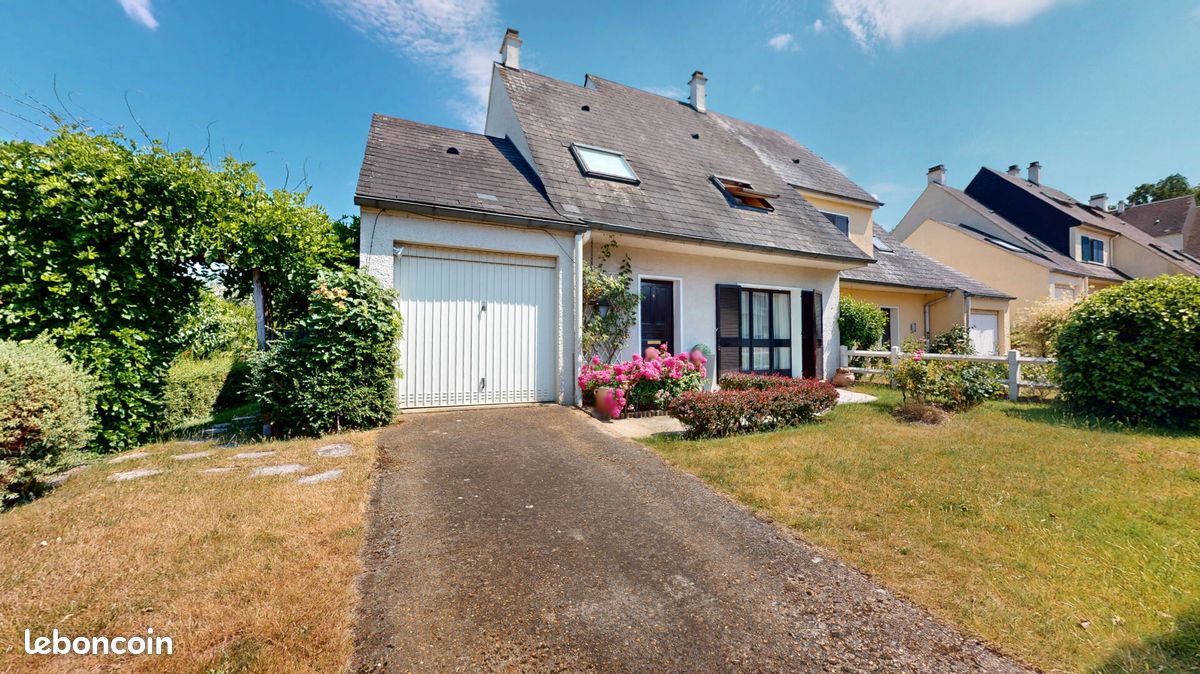 Maison 4 pièces 101 m² · à Dourdan · 101 m² · 295 000 €