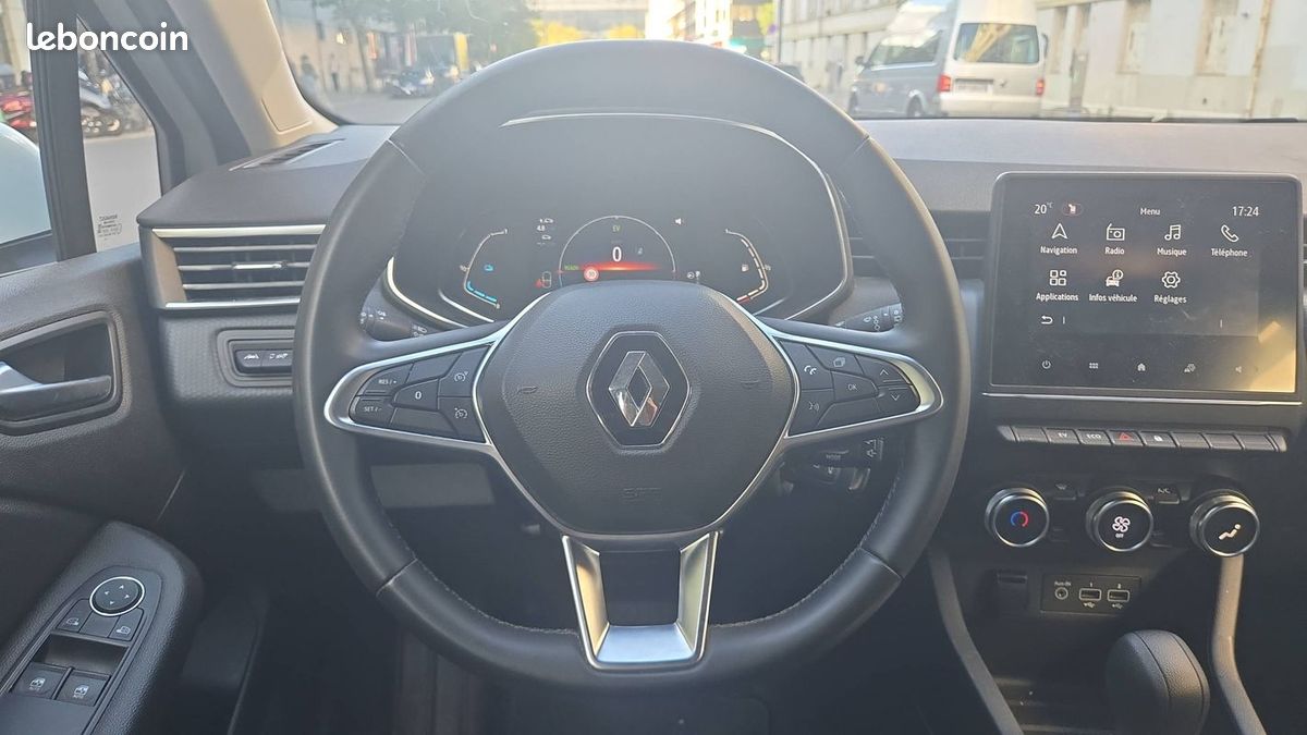 Renault Clio V 1.6 E-Tech 140 Hybrid EDC Business (image 23)