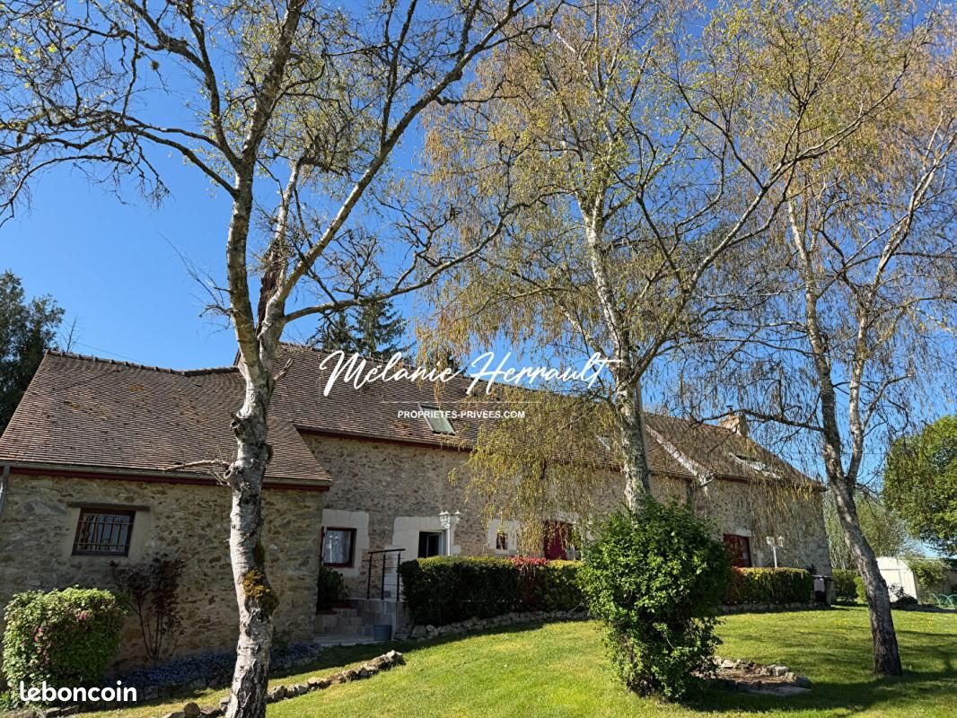 Maison 6 pièces 170 m² · à Parigné-l'Évêque · 170 m² · 329 500 €