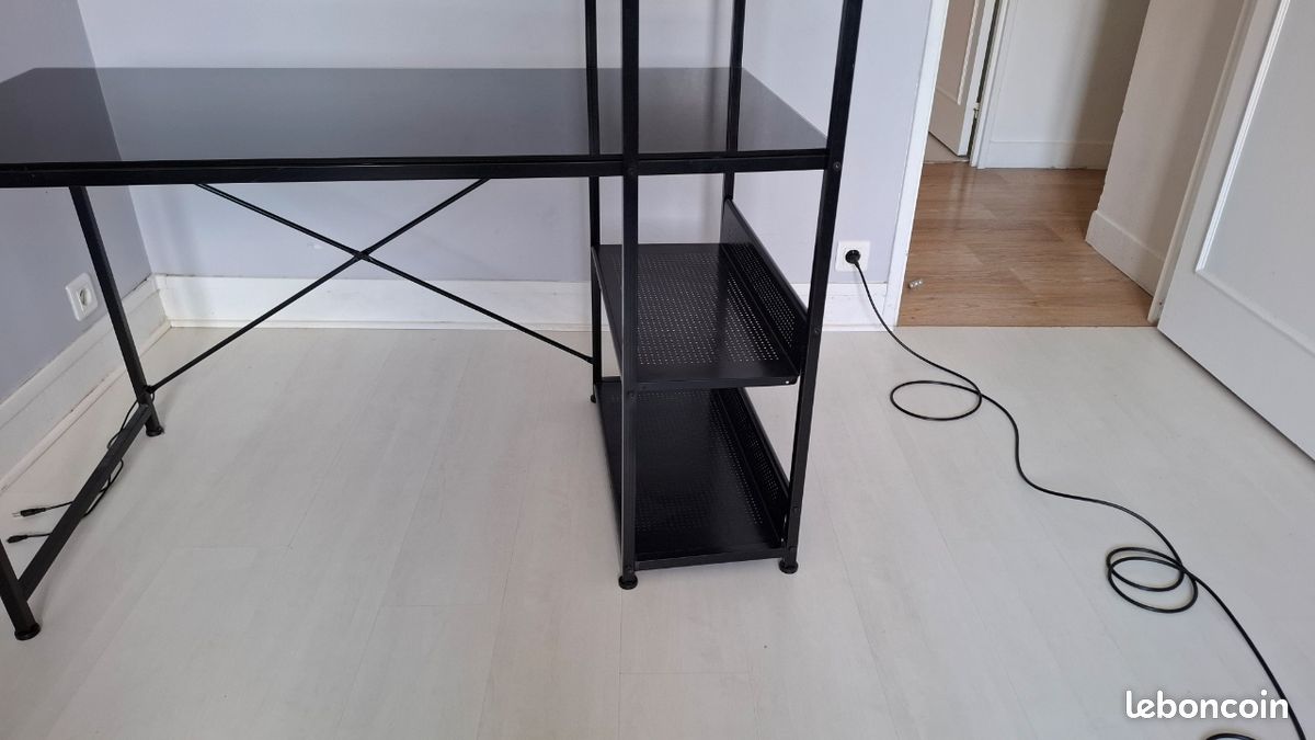 Bureau en verre noir (image 3)