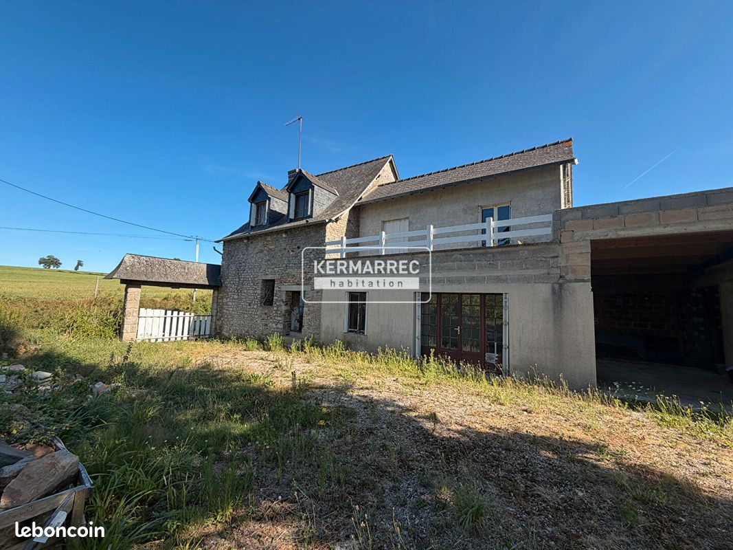 Maison 7 pièces 200 m² · à Saint-M'Hervé · 200 m² · 127 300 €