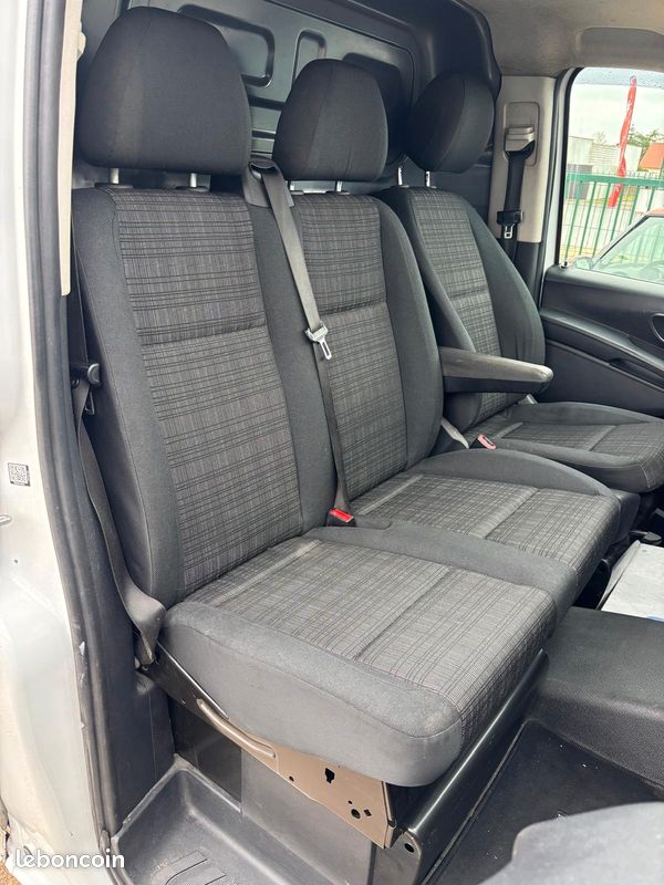 Mercedes-Benz Vito 119 CDI LONG PROPULSION / BVA / TVA / 1er Main / (image 7)