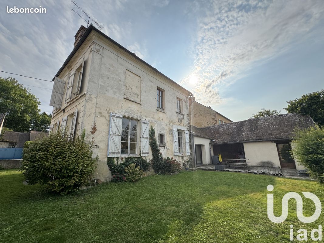Maison 7 pièces 150 m² · à Voulx · 150 m² · 159 000 €