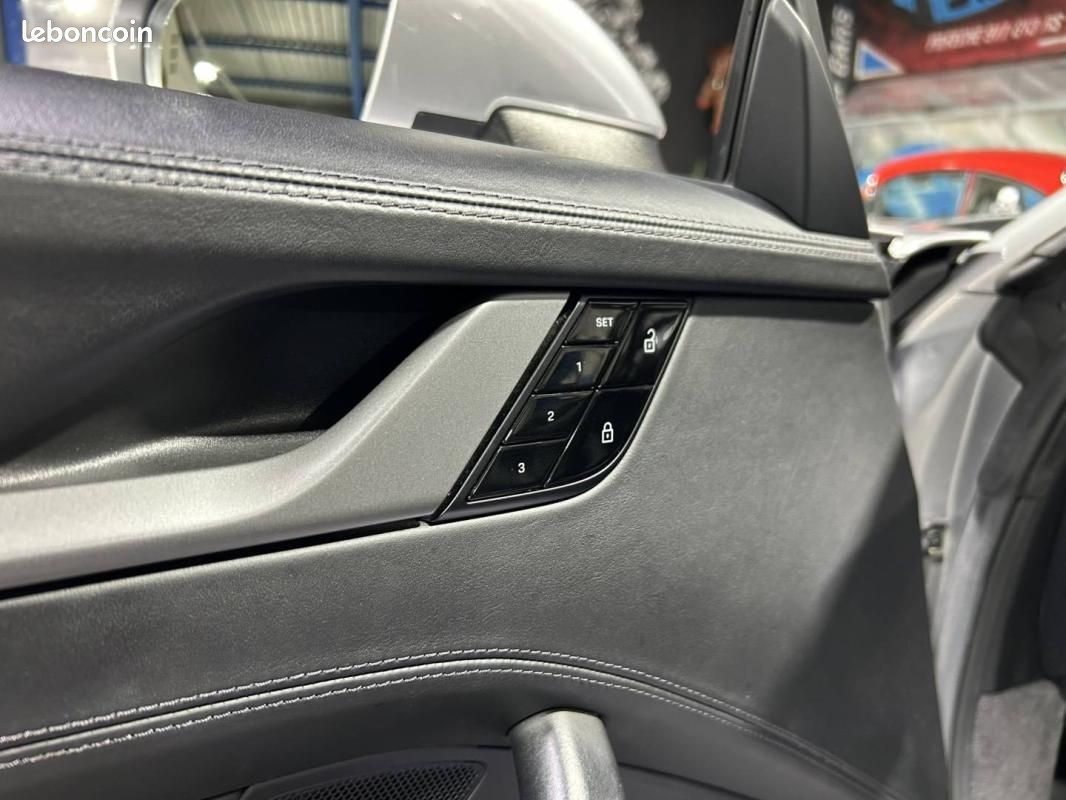 Porsche 911 992.1 Carrera 4S Cabriolet 450 ch (image 8)