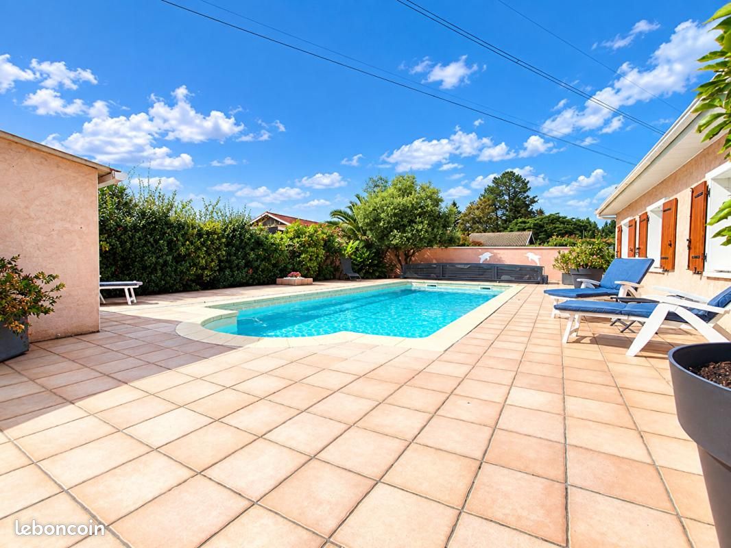 Maison 6 pièces 145 m² · à Pontonx-sur-l'Adour · 145 m² · 347 000 €