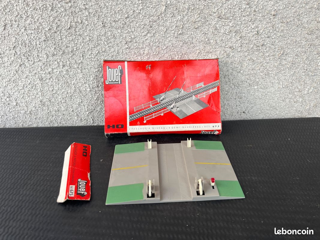 JOUEF RÉF 677 Passage à niveau HO 1:87 réf 1015 EUR 4,00 - FR