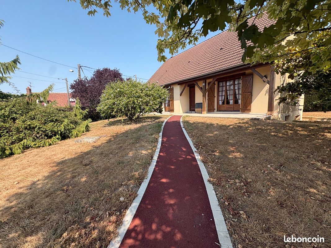 Maison 4 pièces 91 m² · à Val-au-Perche · 91 m² · 177 600 €