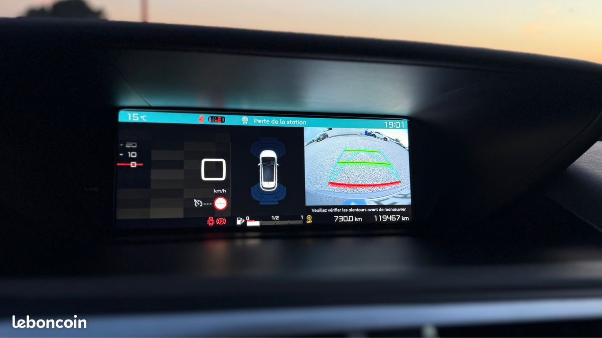 CITROEN C4 1.2 E THP 130CH LIVE S&S 2017 (image 18)