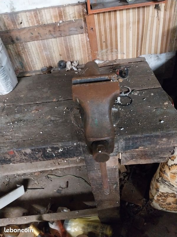 Vieux établi en bois (image 3)
