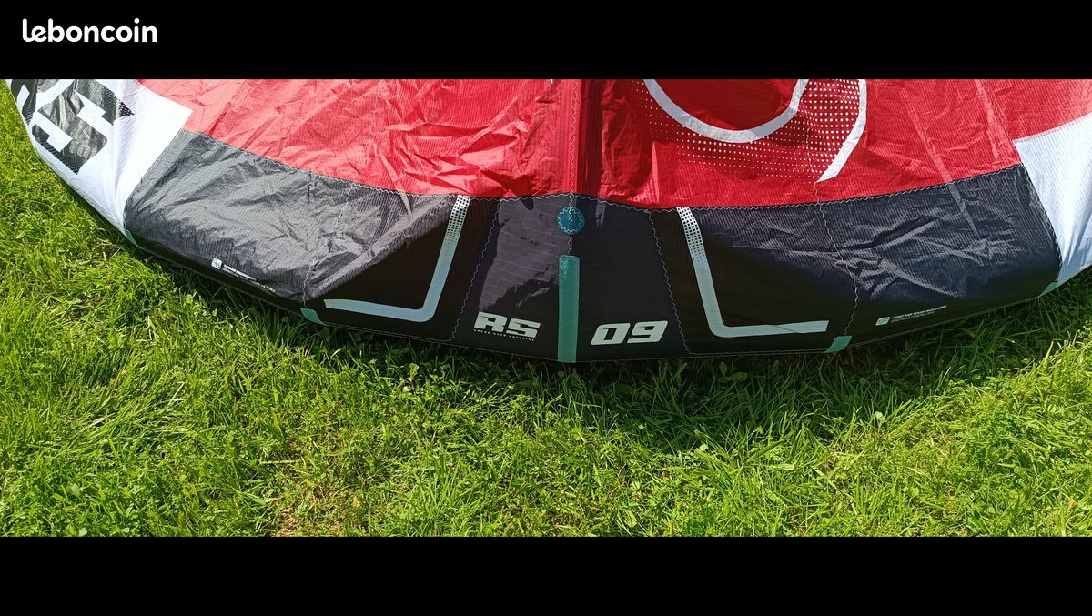 Eleveight RSV10 9 et 7 RS V10 kitesurf + barre vary offerte (image 4)