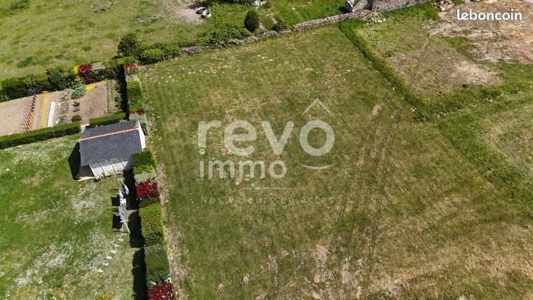 Terrain 1317 m² LE THOUREIL