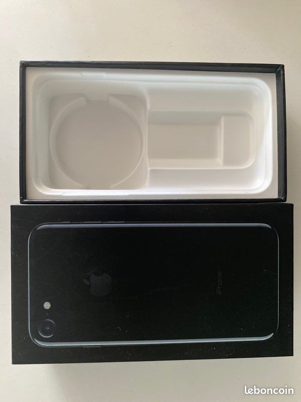 IPhone 7 128 GB + écouteurs filaires (image 4)