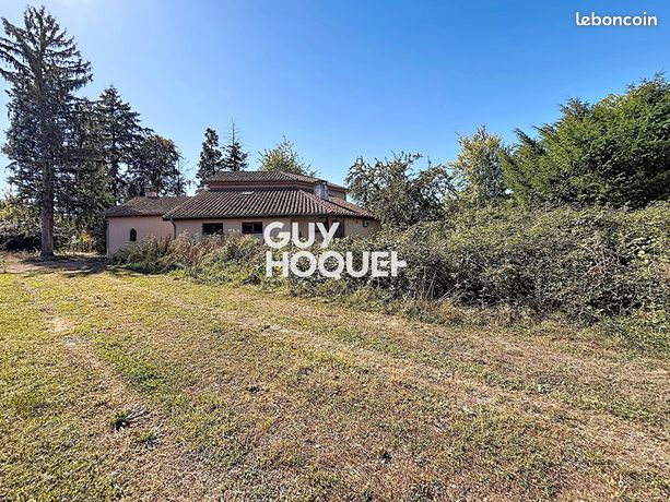 Terrain 2468 m² CHARNAY LES MACON