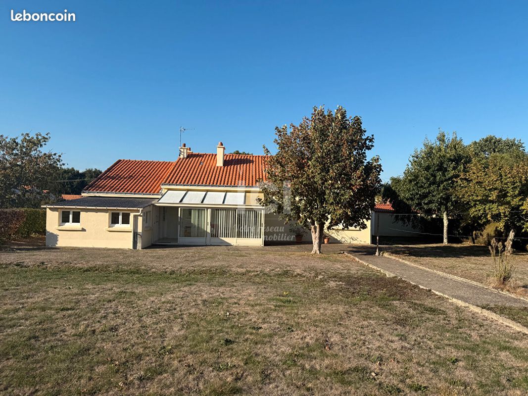 Maison 6 pièces 98 m² · à Frossay · 98 m² · 231 000 €