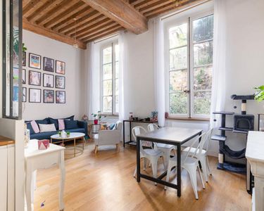 Appartement 350 000 € - 58 m²