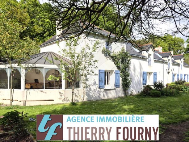 Maison 10 pièces 231 m²