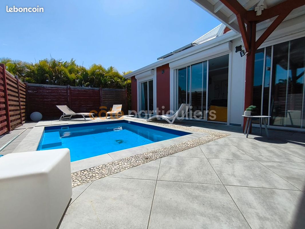 Maison 4 pièces 101 m² · à Saint-François · 101 m² · 399 000 €