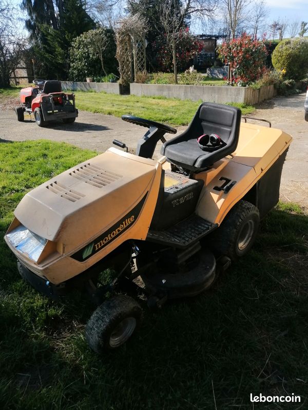 Tracteur tondeuse (image 1)